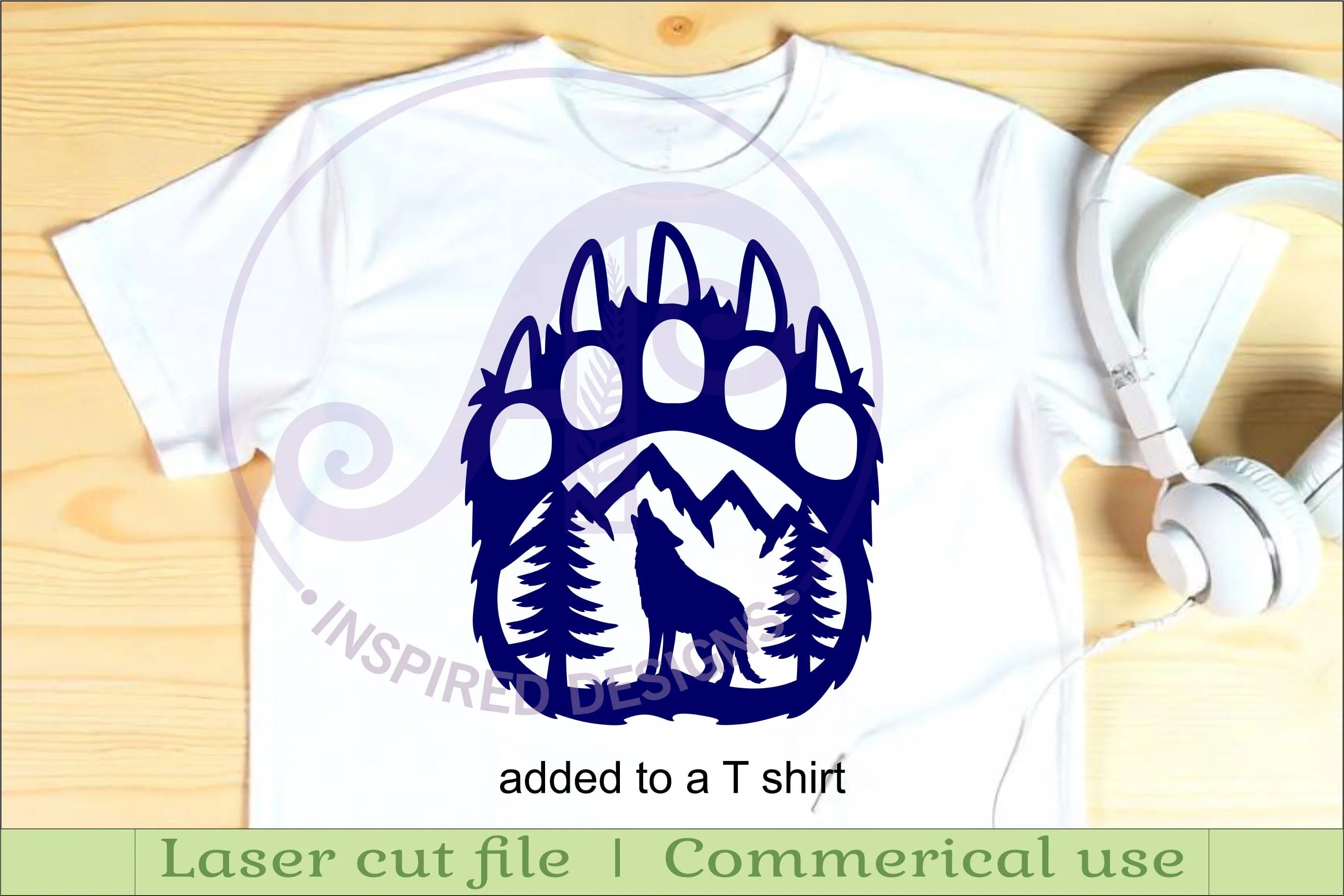 Bear paw print with Wolf wall sign - Image 3